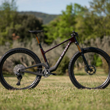 2027 SCOTT Spark RC Pro - Obsidian Purple/Carbon Black