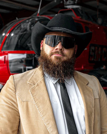 Pit viper deals the blacking out